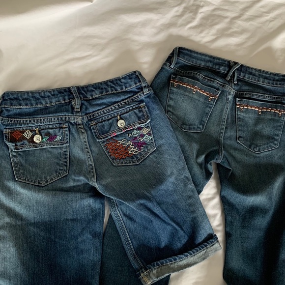 Girls Gap Denim Embroidered Jeans - Picture 3 of 3